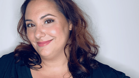 Long Lasting and Versatile Makeup for Halloween