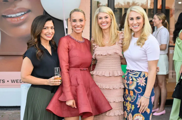 Carte Blush Arrives at Blushington River Oaks