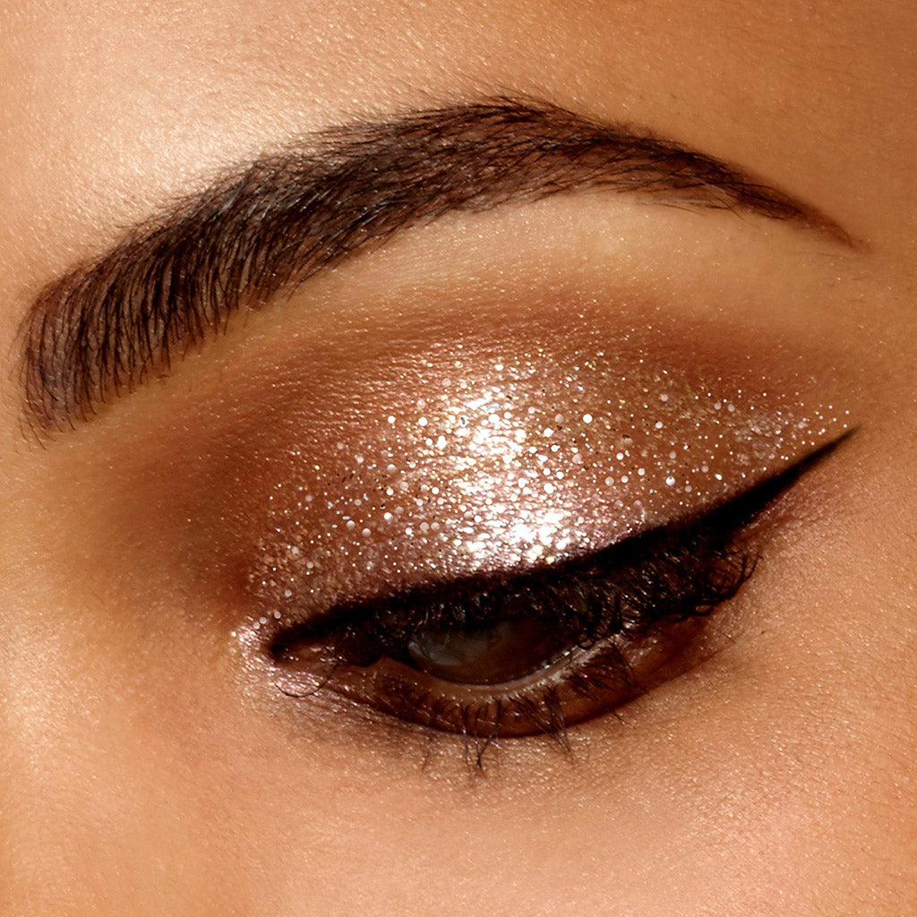 Sombra de ojos líquida con purpurina y brillo Magnificent Metals